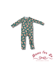 Load image into Gallery viewer, Holiday Hugs Bamboo Zippy | Christmas Baby & Toddler Pajamas