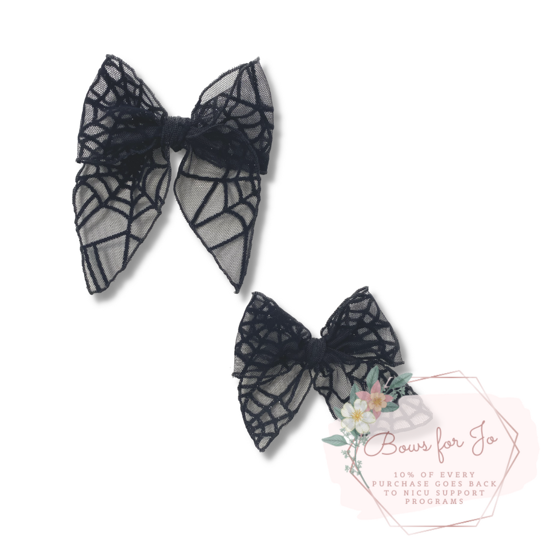 Spooky Webs Mesh Monroe Bow