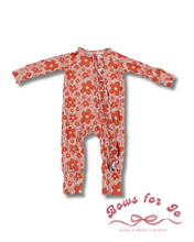 Load image into Gallery viewer, Groovy Blooms Bamboo Ruffle Zippy
