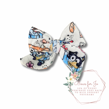 Load image into Gallery viewer, Floral Blue Dog Bows

