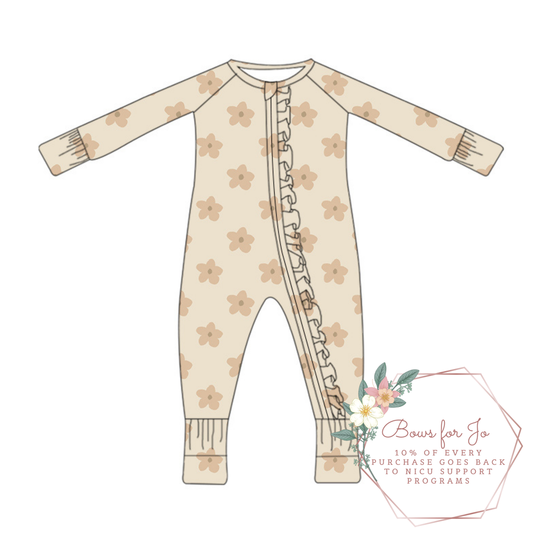 Beige Daisy Ruffle Zippy PREORDER- TAT 6-8 weeks before shipping